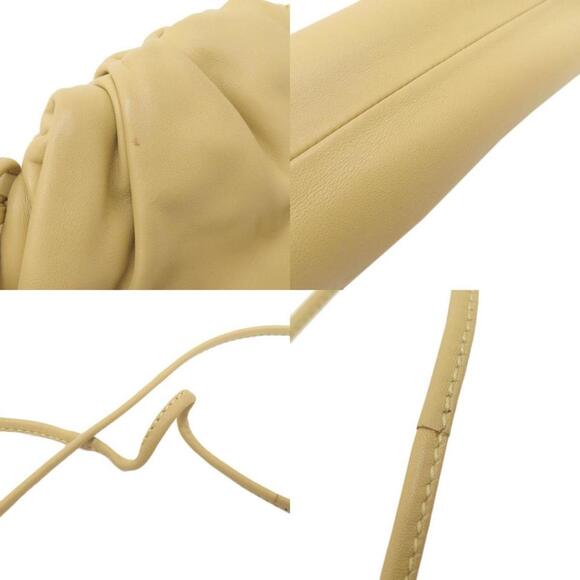 BOTTEGA VENETA Shoulder Bag in Calf Leather - Picture 9 of 11